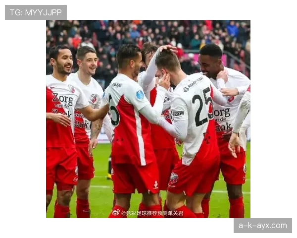 乌德勒支主帅战术独树一帜，球队豪取连胜引关注