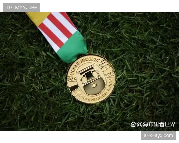 亚历克斯·摩根家里冰箱贴都是冠军奖牌